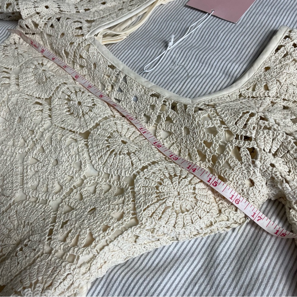 Q13/14 WE ARE KINDRED Luna Crochet Midi Dress - Picture 13 of 16